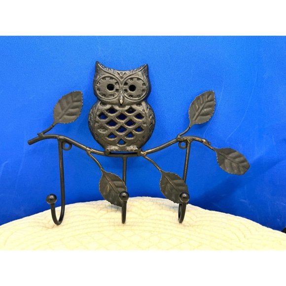 Metal Owl Wall Hook Hangers - Picture 1 of 8